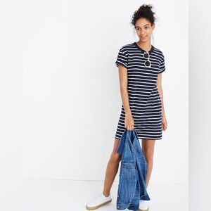 Madewell Striped Pocket Tee Dress Navy and White EUC